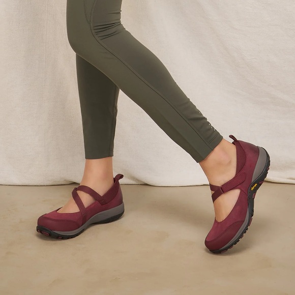 Dansko Primrose Flat (Burgundy / Wine Mary Jane’s) - Picture 13 of 15